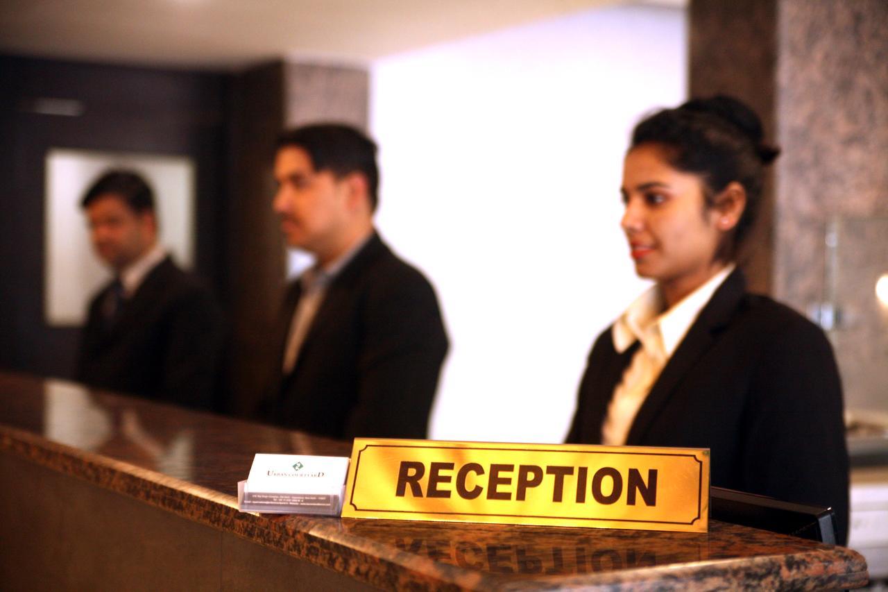 Capital O 7331 Hotel Downtown New Delhi Exterior photo
